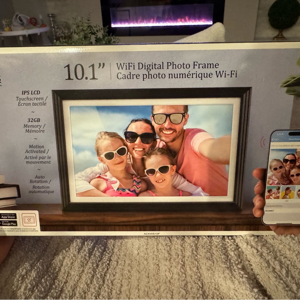 NEW 10.1" WiFi Digital Photo Frame - Black